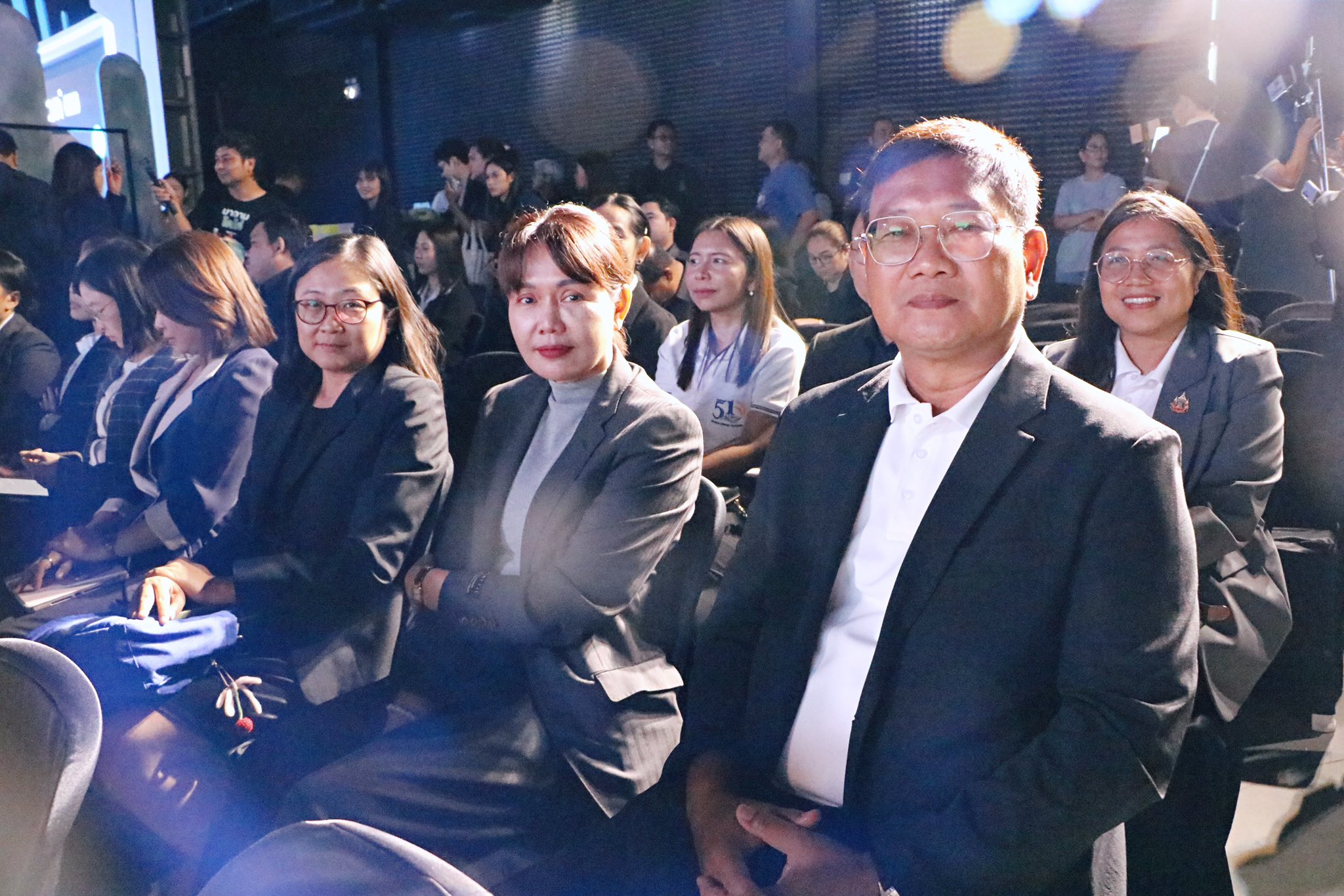 title - ส.ป.ก. ร่วมงาน MOU ขับเคลื่อนพัฒนาธุรกิจ เทคโนโลยี และส่งเสริมตลาดอุตสาหกรรมเกษตรไทย